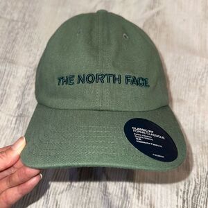 NWT The North Face Cotton Sage Green Adjustable Dad Cap - unisex one size